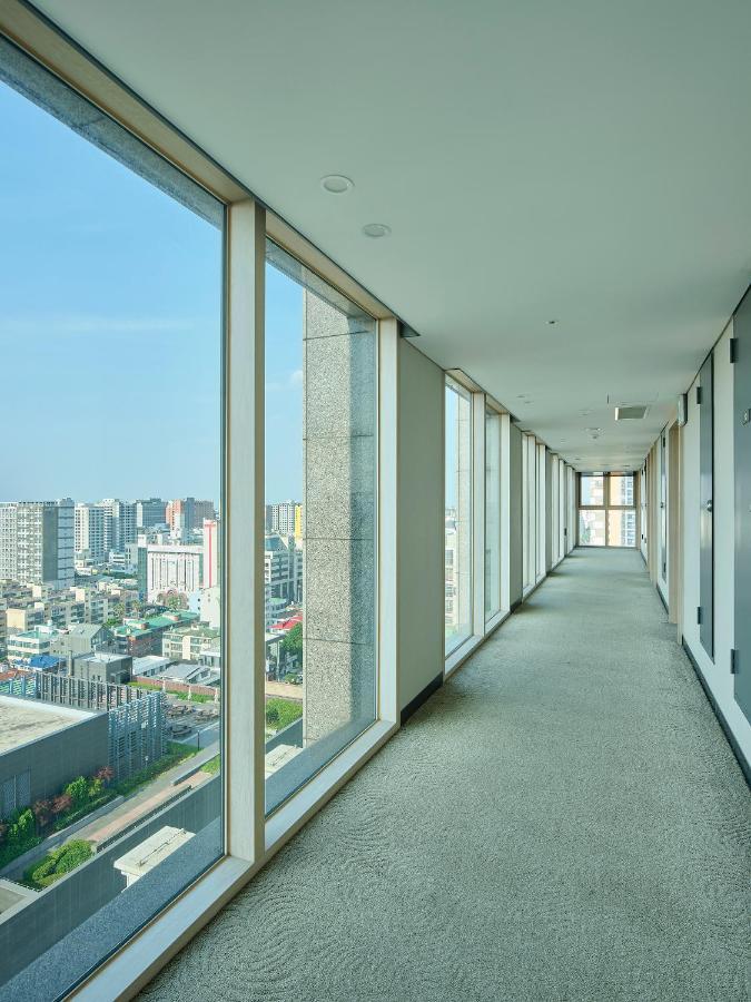 Jeju Central City Hotel Exterior photo